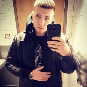 Meet your Posher, Kyle